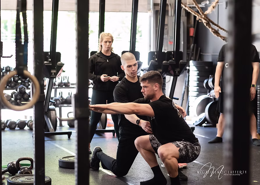 59558429_2379421475678379_24549476822721-1